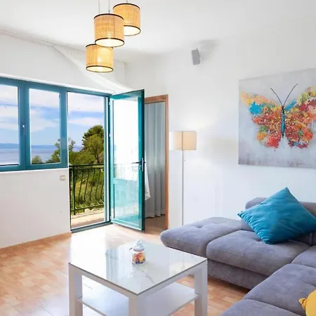 Azure View Apartman