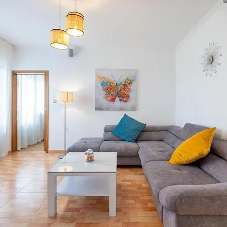 Azure View Apartman Makarska